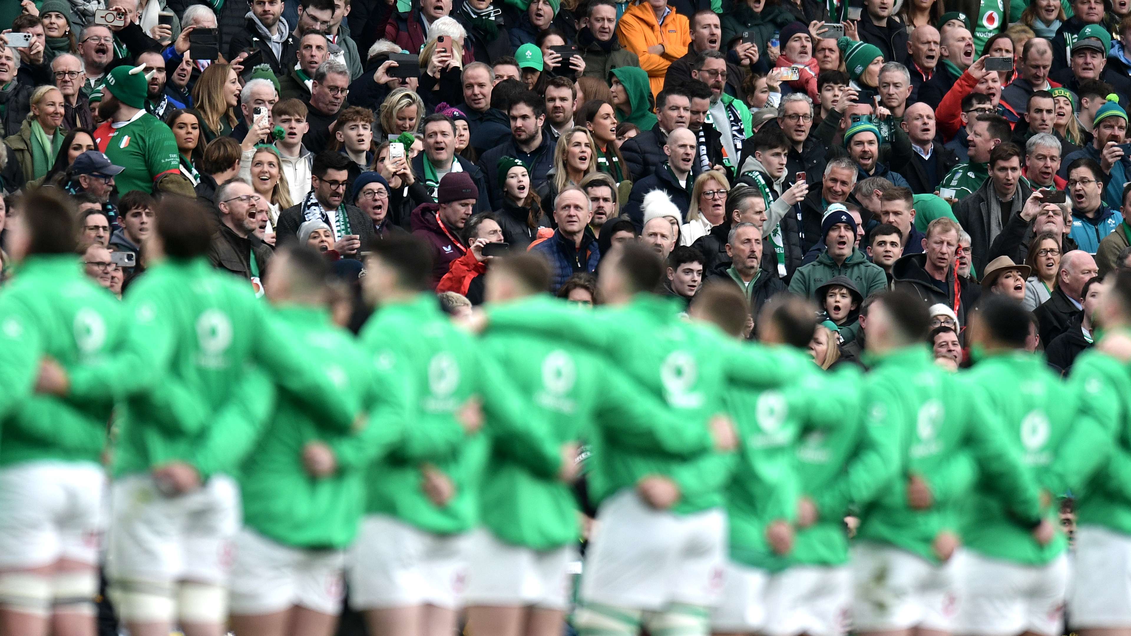 何面对压力 何面对压力