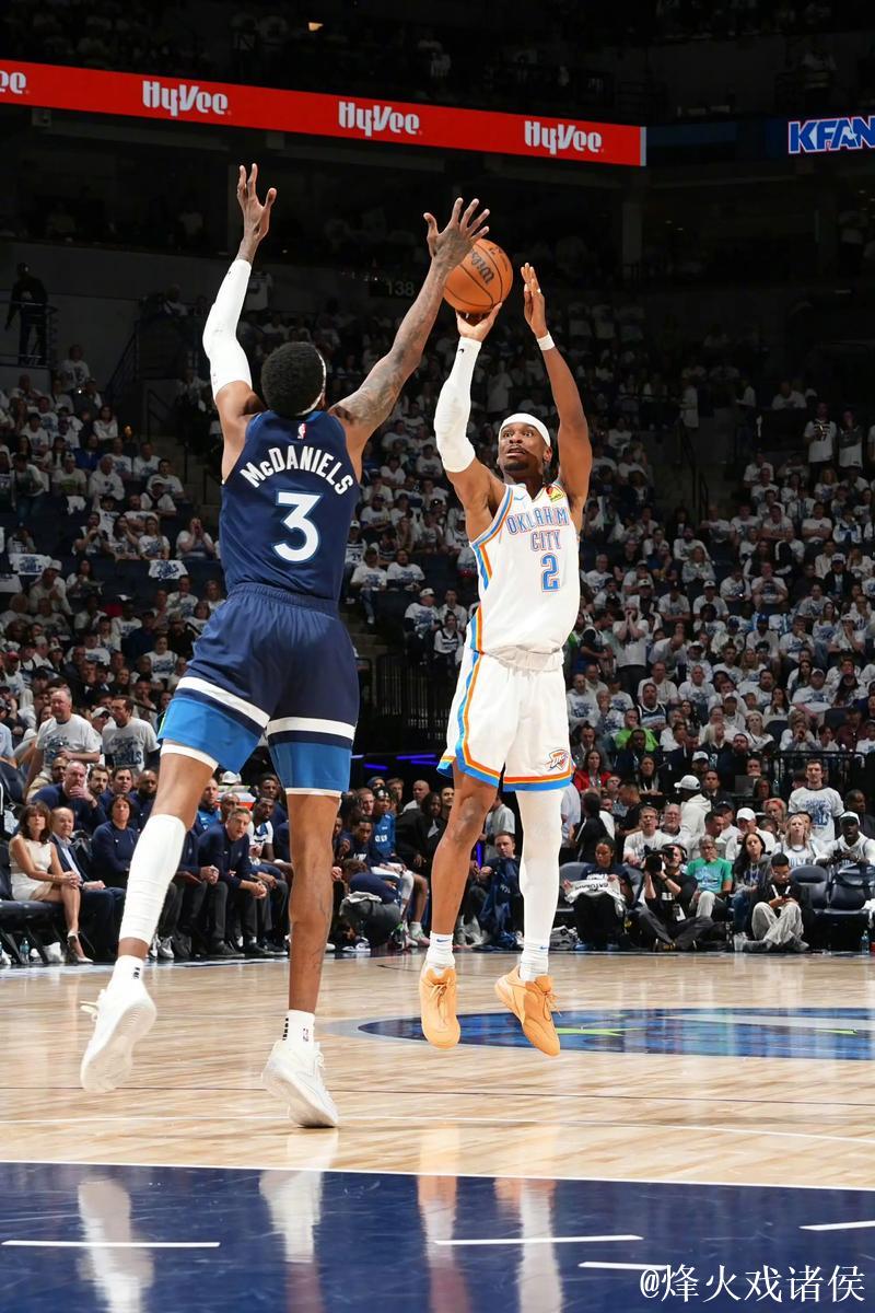 爱德华兹26分欧文空砍39分 森林狼力克独行侠